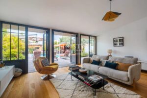 Bruges - Maison d'environ 200m² avec jardin et piscine