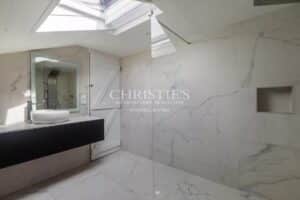 Bruges - Maison d'environ 200m² avec jardin et piscine