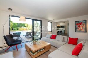 Une Villa exclusive, un trésor caché, l'âme de La Flotte en héritage