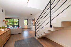 Une Villa exclusive, un trésor caché, l'âme de La Flotte en héritage