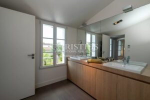 Une Villa exclusive, un trésor caché, l'âme de La Flotte en héritage