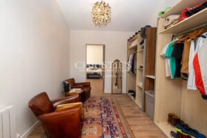 Lumineuse villa pavillonnaire et sa piscine à Croix-Chapeau