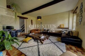 Maison familiale en pierre du XIXᵉ avec dépendances et jardin d’1 hectare