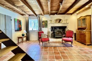 Elegant Renovated Farmhouse with Pool and Absolute Privacy in South Charente