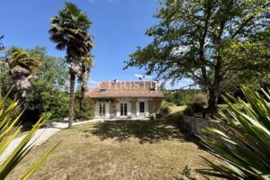 Elegant Renovated Farmhouse with Pool and Absolute Privacy in South Charente