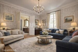 Saint Emilion region - Elegant family-sized Chateau