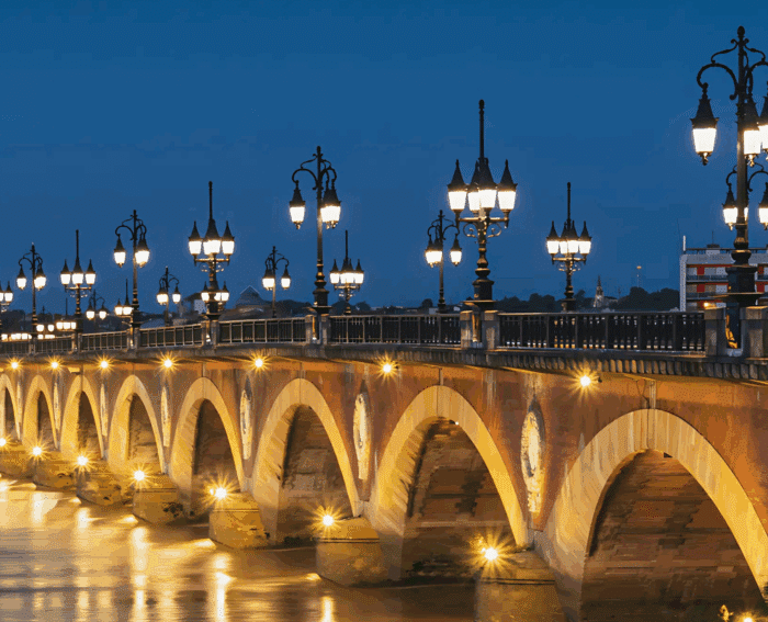 Real Estate Outlook 2025: A Strategic Moment to Invest in Bordeaux and the Bassin d’Arcachon