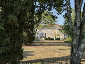 Une propriété de caractère à 5 min du centre d'Angoulême