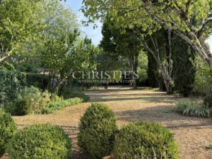 Une propriété de caractère à 5 min du centre d'Angoulême