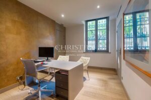 Cours de Verdun - 81m² commercial space