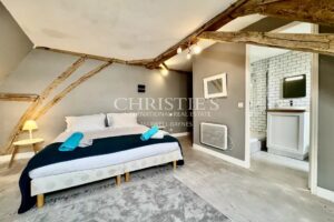 Exceptional estate near Aubeterre-sur-Dronne