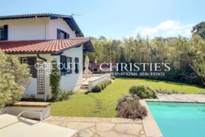 À vendre Guéthary - Villa avec piscine et dépendance
