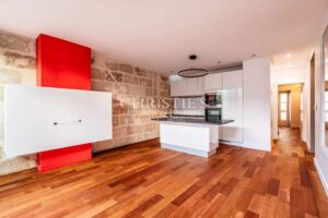 BORDEAUX CENTRE : Appartement 2 chambres + 1 terrasse