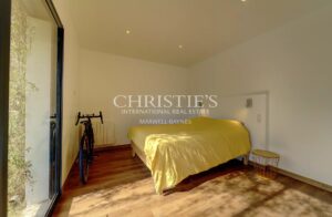 Maison en pierre rénovée avec piscine et studio à 15 min de Libourne