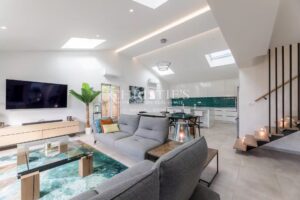 Centre ville- 10 min de l'océan -Maison familiale parfaitement rénovée, dépendance, garage, 5 chambres