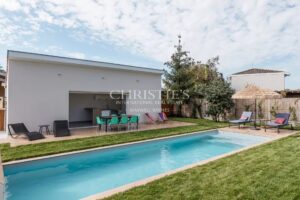 Centre ville- 10 min de l'océan -Maison familiale parfaitement rénovée, dépendance, garage, 5 chambres