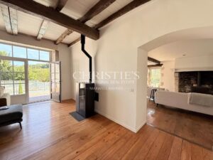 Rustic Elegance and Contemporary Design in the Heart of the Périgord