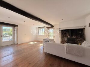 Rustic Elegance and Contemporary Design in the Heart of the Périgord