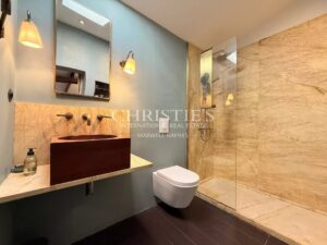 Rustic Elegance and Contemporary Design in the Heart of the Périgord