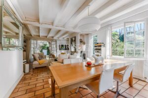 MAGNIFIQUE VILLA GAUME AVEC PISCINE ET 6 CHAMBRES