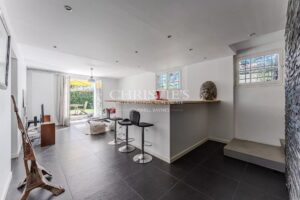 MAGNIFIQUE VILLA GAUME AVEC PISCINE ET 6 CHAMBRES