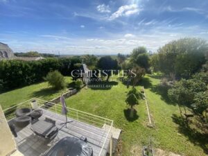 Élégante Maison de Maître du XIXᵉ siècle à Semillac