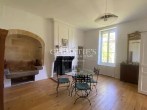 Élégante Maison de Maître du XIXᵉ siècle à Semillac