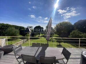 Élégante Maison de Maître du XIXᵉ siècle à Semillac