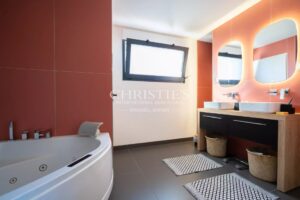 La Teste- Family house with pool