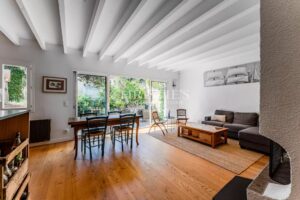 Bordeaux Saint Genès - Renovated three-bedroom Echoppe with garden and terrace
