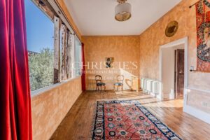 Exclusively available through Maxwell Baynes townhouse in the centre of Gimont - Toulouse 1 hour