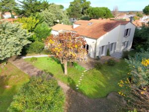 Exclusivité – Confort et espace à deux pas des plages