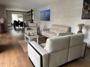 BISCARROSSE : Villa d’architecte ossature bois avec piscine et jardin