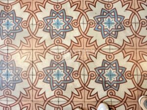 Élégante maison de ville de prestige, 8 chambres et un appartement 2 chambres, avec grand parc et vue sur le château