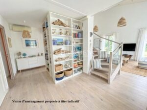 Exceptional Grand-Village: 1300 m² plot, 2 separate houses