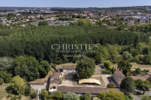 Domaine hors commun à 5 minutes d'Angoulême