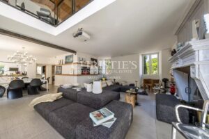 Domaine hors commun à 5 minutes d'Angoulême