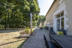 Domaine hors commun à 5 minutes d'Angoulême