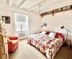 Ravissante maison de village Tourangelle avec 4 chambres, cour et jardin