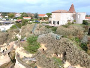 Appartement d’exception à Meschers avec vue sur l’estuaire et espace troglodyte