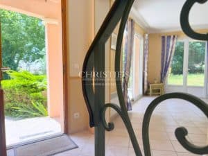 Villa Familiale avec Jardin, Piscine et Plage à Proximité