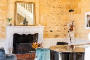 Camblanes - Propriété d'exception au coeur du village - 1,9 hectares