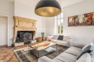 Camblanes - Propriété d'exception au coeur du village - 1,9 hectares