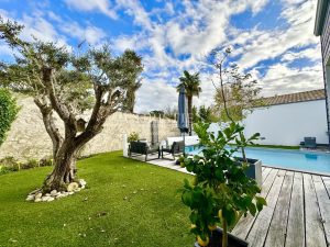 Splendide Propriété avec Piscine et Garage
