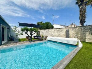 Splendide Propriété avec Piscine et Garage