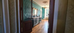 Offert par Napoléon III, ce château de campagne magnifiquement décoré se situe à seulement 15 minutes de Limoges