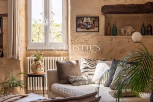 Belle maison de village avec gîte, grand jardin, cuisine d’été et piscine