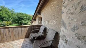 Charming Village family house with a beautiful garden, Swimming Pool, Summer Kitchen & gîte– Entre-deux-Mers