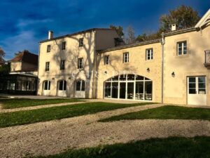 Prime and Rare Vineyard Estate in the heart of the renowned and highly sought after appellation of Pomerol