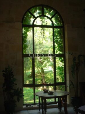 Prime and Rare Vineyard Estate in the heart of the renowned and highly sought after appellation of Pomerol